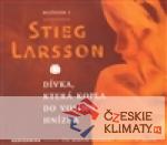 Dívka, která kopla do vosího hnízda ...