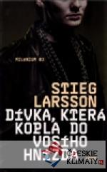 Dívka, která kopla do vosího hnízda